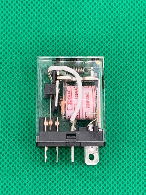 RELAY TRUNG GIAN JQX-13F/2Z PLU AC220V