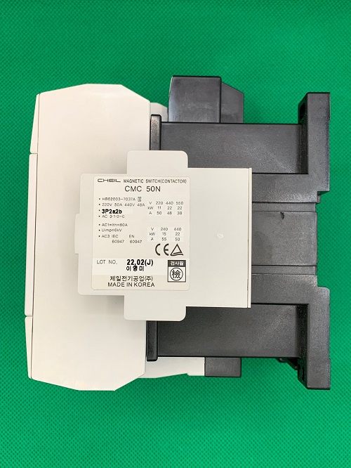 Khởi động từ Cheil CMC50N