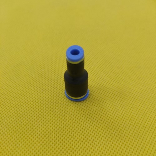 Nối ống thẳng phi 6 phi 4 GPG0604