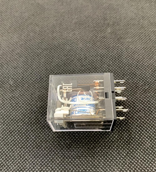 Relay trung gian Chint 8 chân dẹp nhỏ 24Vdc JZX-22F(D)/2Z PLU DC24V