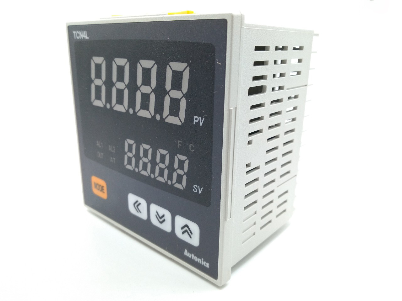 Bộ điều khiển nhiệt độ loại PID Autonics TCN4L-24R