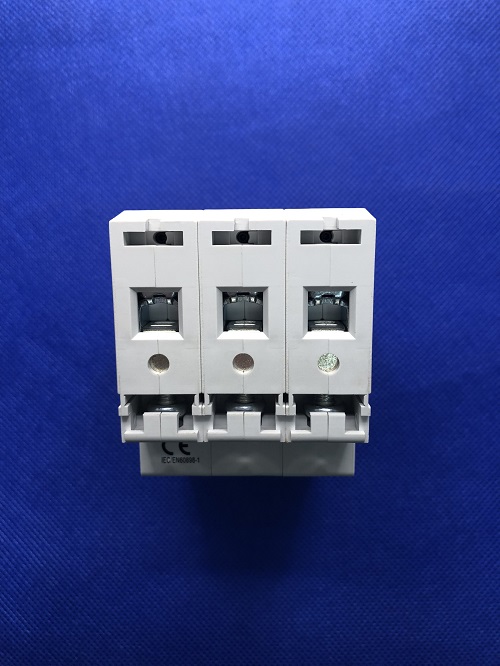 CB tép (MCB) BKN-b-3P-20A