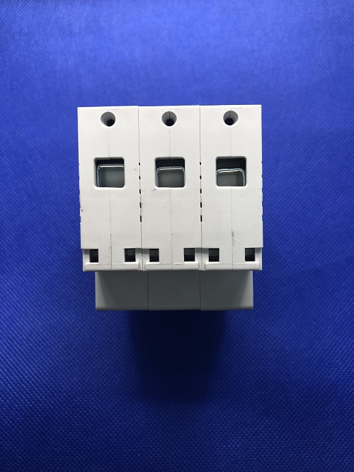 CB tép (MCB) LS BKJ63N 3P 63A, 6KA