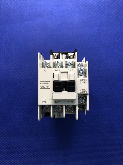 Khởi động từ Cheil CMC18N