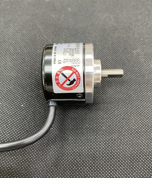 Bộ mã hóa vòng quay tương đối 40mm (Loại trục) Autonics E40S6-100-3-T-24