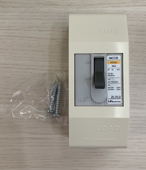 Cầu dao điện MCCB 2 pha LS BS32c-30A