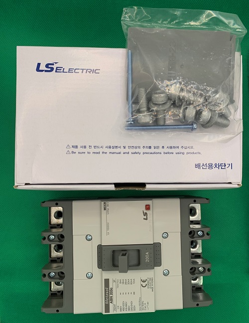 Cầu dao điện MCCB 3 pha LS ABN203C-200A