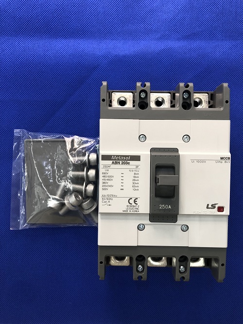 Cầu dao điện MCCB 3 pha LS ABN203C-250A
