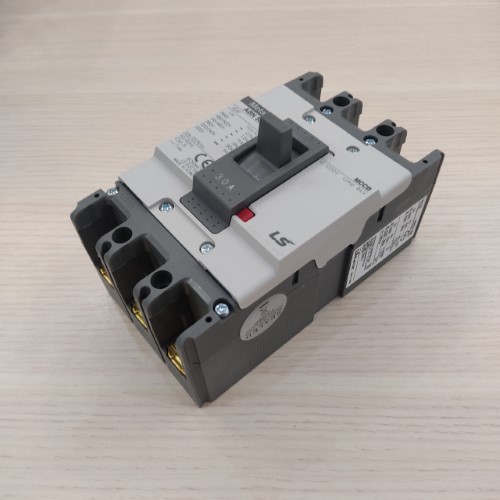 Cầu dao điện MCCB 3 pha LS ABN53C-30A