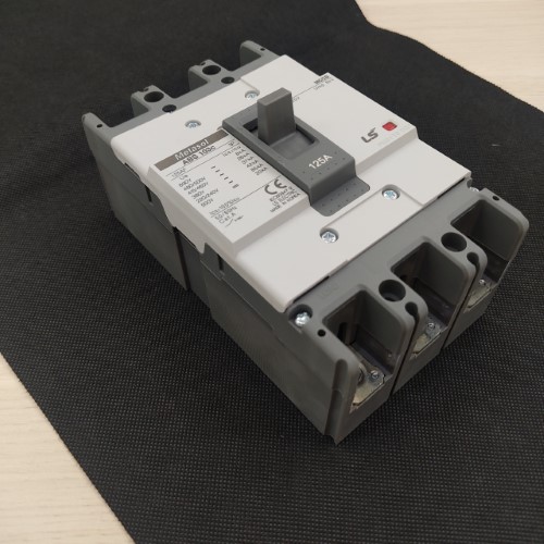 Cầu dao điện MCCB 3 pha LS ABS103C-100A