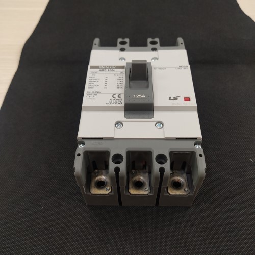 Cầu dao điện MCCB 3 pha LS ABS103C-125A