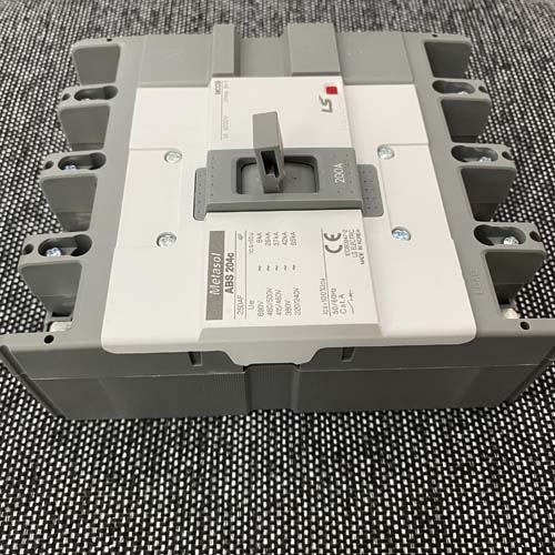 Aptomat MCCB LS ABS204C-200A