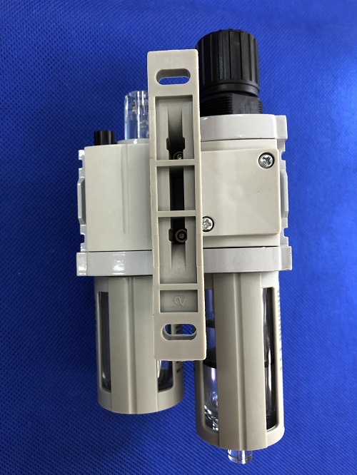 Bộ chỉnh áp có tích hợp bộ lọc khí + bộ cấp dầu PC2A-02DG