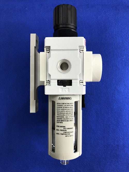 Bộ chỉnh áp có tích hợp bộ lọc khí + bộ cấp dầu PC2A-02DG