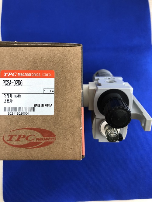 Bộ chỉnh áp có tích hợp bộ lọc khí + bộ cấp dầu PC2A-02DG