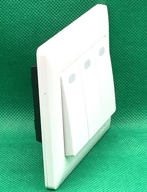 Bộ công tắc ba 2 chiều 10AX, 250V màu trắng