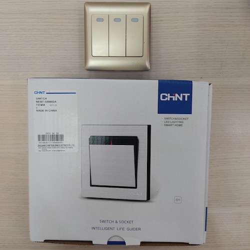 Bộ công tắc ba 2 chiều 10AX, 250V màu vàng