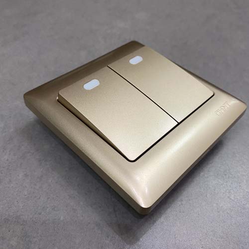 Bộ công tắc đôi 2 chiều 10AX250V màu vàng