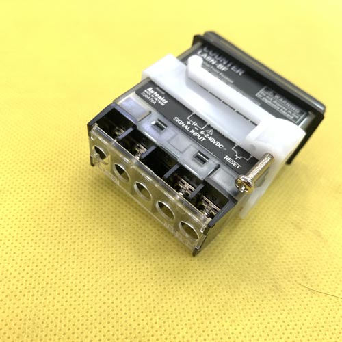 Bộ đếm LCD nhỏ gọn Autonics LA8N-BF