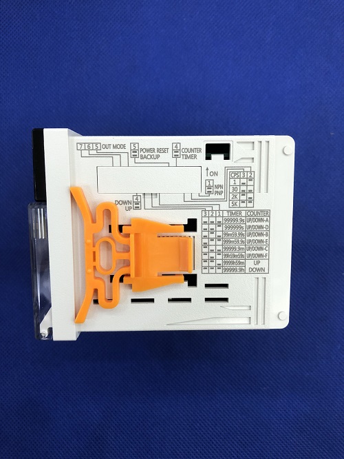 Bộ đếm bộ định thời loại hiển thị số Autonics FX6M-1P4