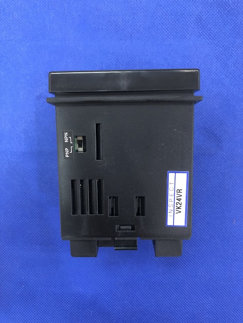 Bộ đếm bộ định thời loại hiển thị số có thể lập trình Autonics CT6M-1P4