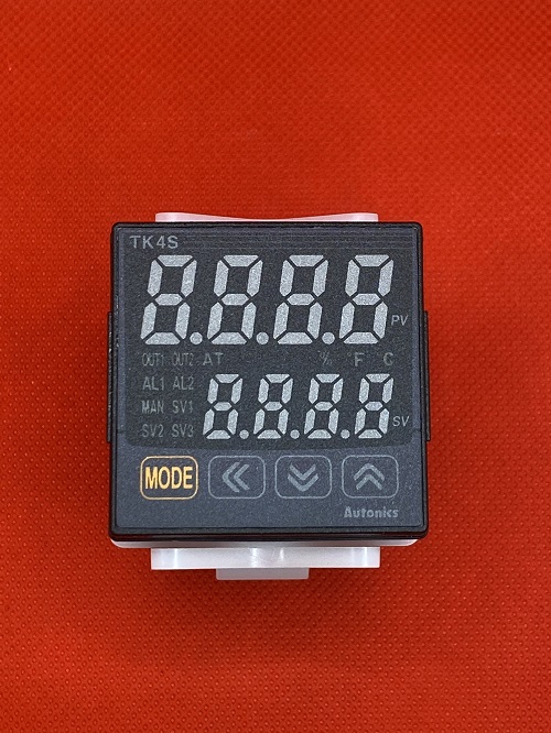 Bộ điều khiển nhiệt độ PID Autonics TK4S-14CN