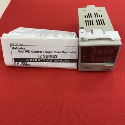 Bộ điều khiển nhiệt độ loại điều khiển PID Autonics TZ4ST-24R