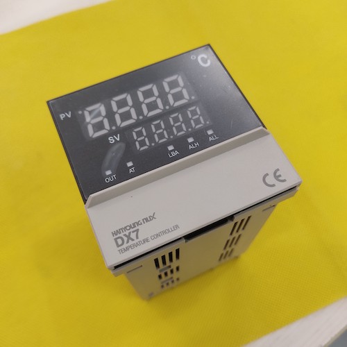 Bộ điều khiển nhiệt độ DX7-RACWNRA Hanyoung