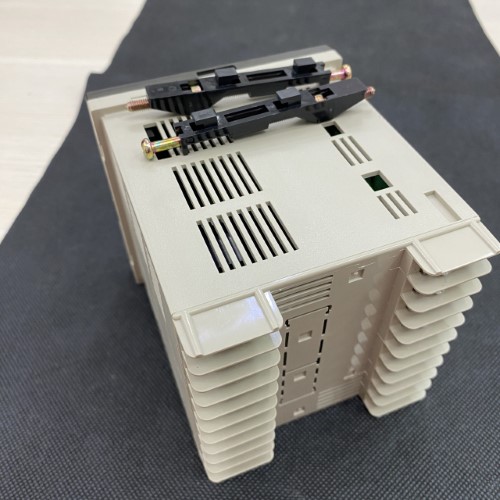 Bộ điều khiển nhiệt độ DX9-JCWNRA Hanyoung