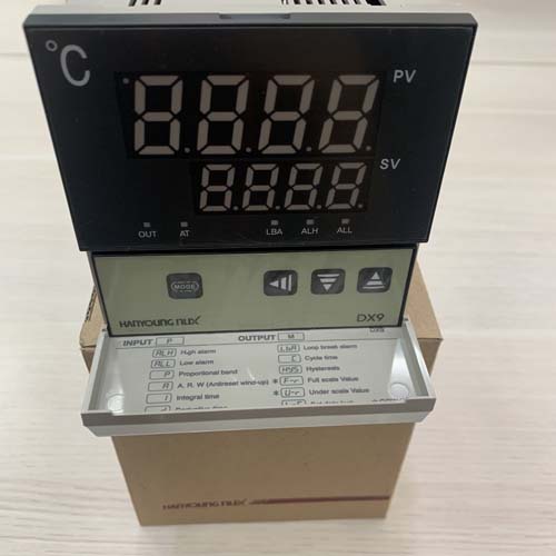 Bộ điều khiển nhiệt độ DX9-VCWNRA Hanyoung