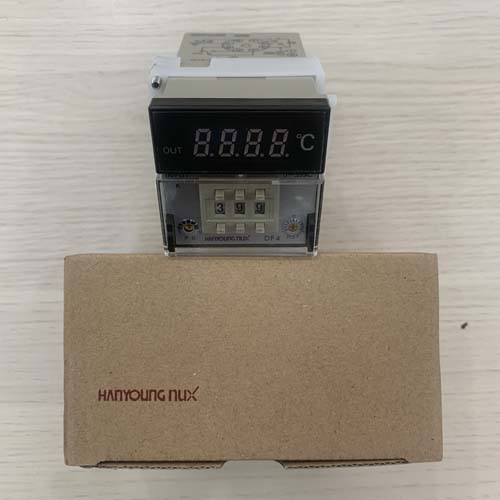 Bộ điều khiển nhiệt độ Hanyoung DF4-PKMNR-06