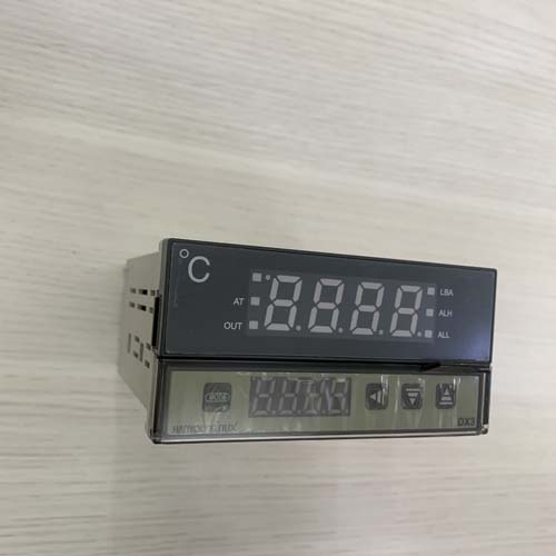 Bộ điều khiển nhiệt độ Hanyoung DX3-KCWAR