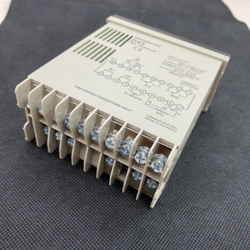 Bộ điều khiển nhiệt độ Hanyoung DX3-KSWAR