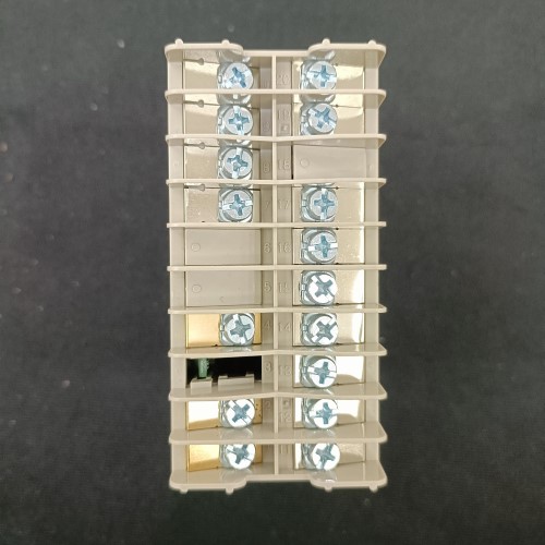 Bộ điều khiển nhiệt độ Hanyoung DX3-PMWNR