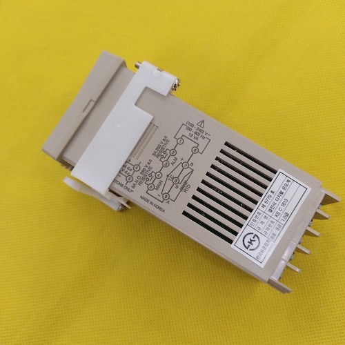 Bộ  điều khiển nhiệt độ Hanyoung DX4-KSSNRD