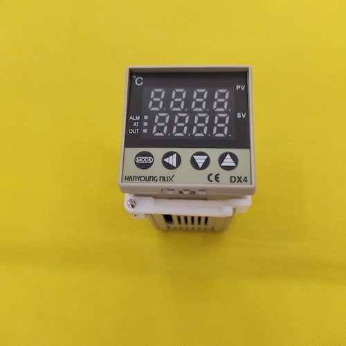 Bộ  điều khiển nhiệt độ Hanyoung DX4-PCSNRA