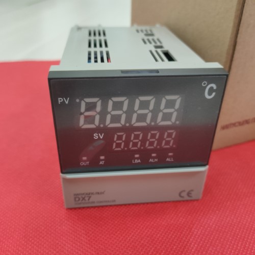 Bộ  điều khiển nhiệt độ Hanyoung DX7-PSWNRA