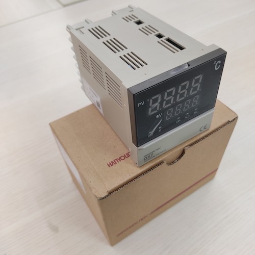 Bộ điều khiển nhiệt độ Hanyoung DX7-RCWNR