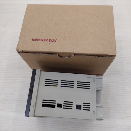 Bộ điều khiển nhiệt độ Hanyoung DX7-RCWNR