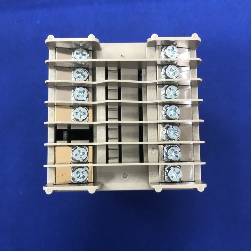 Bộ điều khiển nhiệt độ Hanyoung DX7-VCWNR