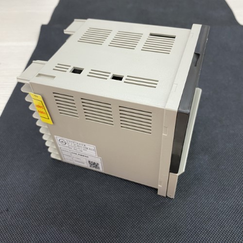 Bộ  điều khiển nhiệt độ Hanyoung DX9-KCWNRA