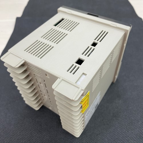 Bộ điều khiển nhiệt độ Hanyoung DX9-KSWAR