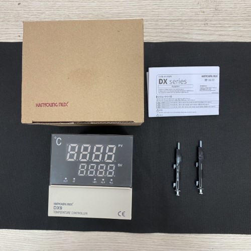Bộ điều khiển nhiệt độ Hanyoung DX9-KSWNR