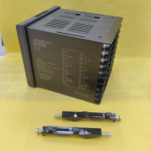Bộ điều khiển nhiệt độ Hanyoung KX9N-MKAA