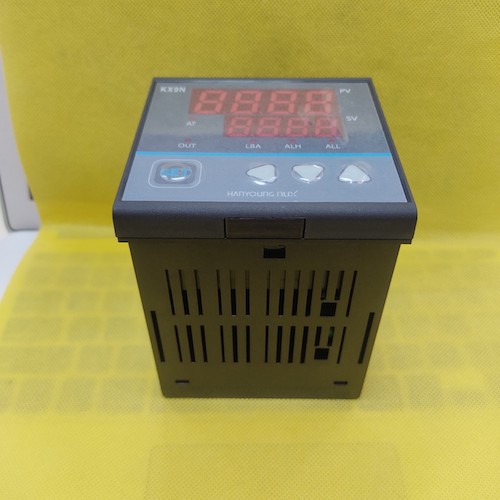 Bộ điều khiển nhiệt độ Hanyoung KX9N-MKAA