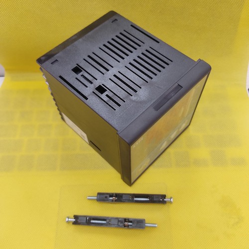 Bộ điều khiển nhiệt độ Hanyoung KX9N-MKAD