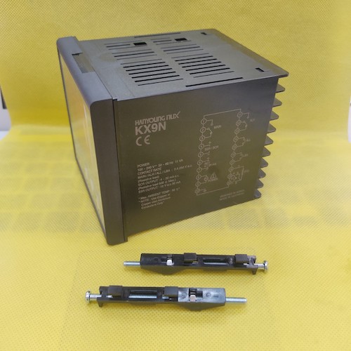 Bộ điều khiển nhiệt độ Hanyoung KX9N-SENA