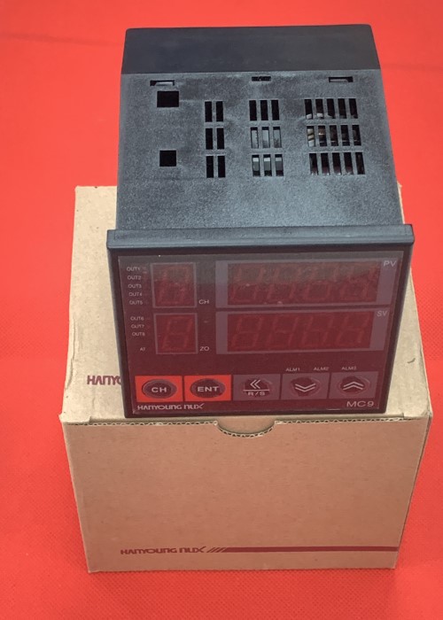 Bộ điều khiển nhiệt độ Hanyoung MC9-8R-D0-MN-2-2