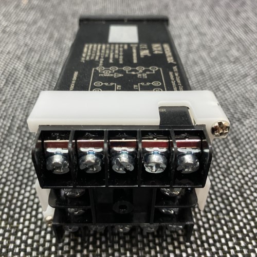 Bộ  điều khiển nhiệt độ Hanyoung NX4-02