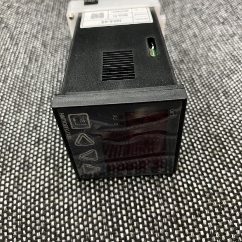Bộ  điều khiển nhiệt độ Hanyoung NX4-02